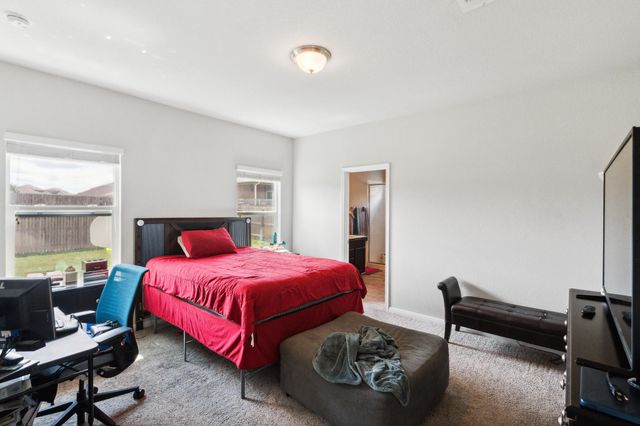 18430 Stevie Ray DR, Round Rock, TX 78664