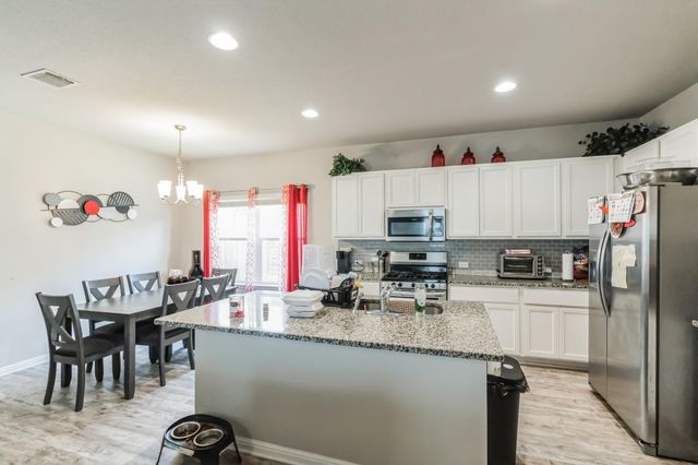 18430 Stevie Ray DR, Round Rock, TX 78664