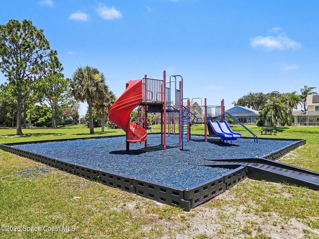 1102 Egret Lake Way, Melbourne, FL 32940