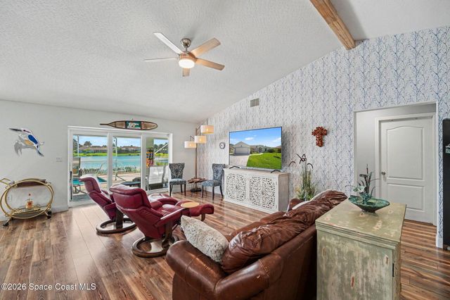 1102 Egret Lake Way, Melbourne, FL 32940