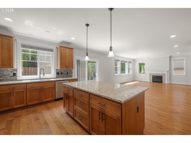 20386 Sw NAVARRE Ln, Beaverton, OR 97007