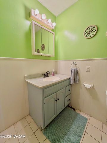 712 Taylor Avenue, Lima, OH 45801