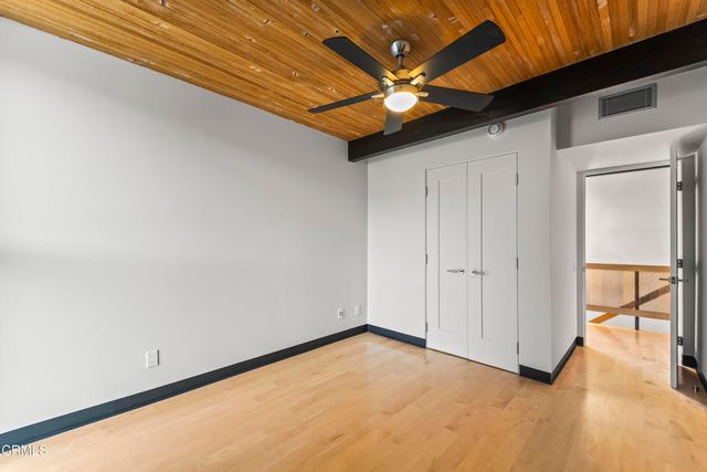 1101 Outlook Lane, Glendale, CA 91206