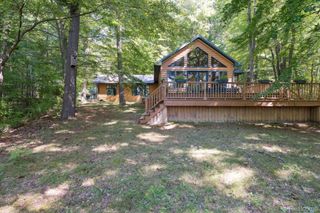 267 W Barnes Lake Road, Deerfield Township, MI 48421