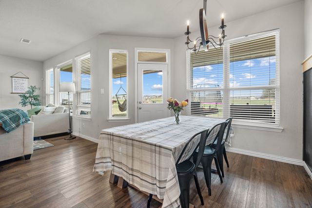 134 Stone Canyon Drive, Rhome, TX 76078