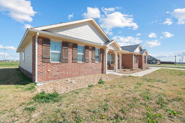 134 Stone Canyon Drive, Rhome, TX 76078