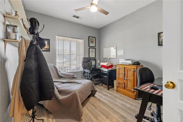 1963 W Merritt, Hanford, CA 93230