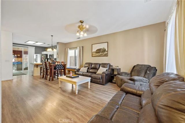 1963 W Merritt, Hanford, CA 93230