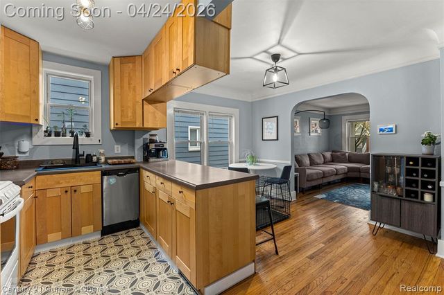 708 Channing Street, Ferndale, MI 48220