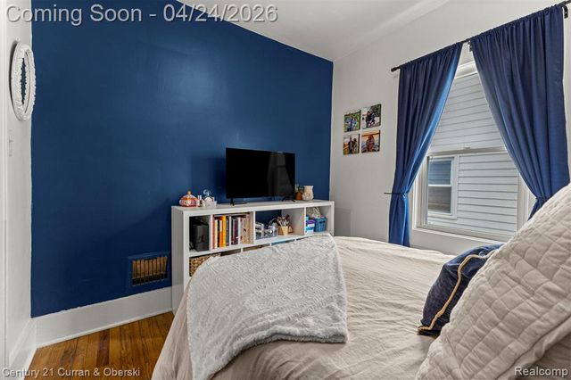 708 Channing Street, Ferndale, MI 48220