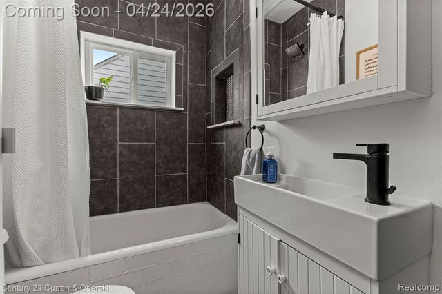 708 Channing Street, Ferndale, MI 48220