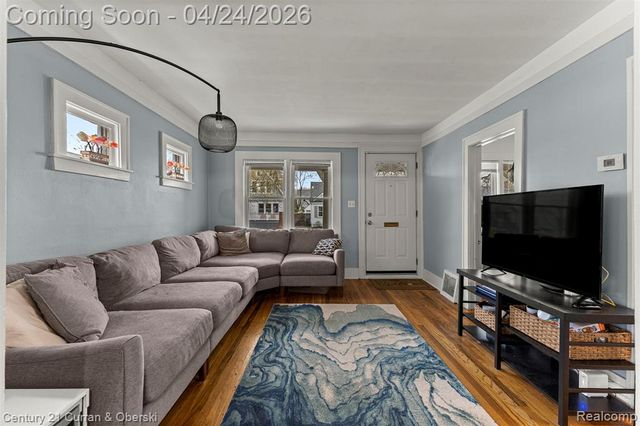 708 Channing Street, Ferndale, MI 48220