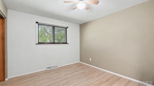 1000 Highway Y, St Paul, MO 63366