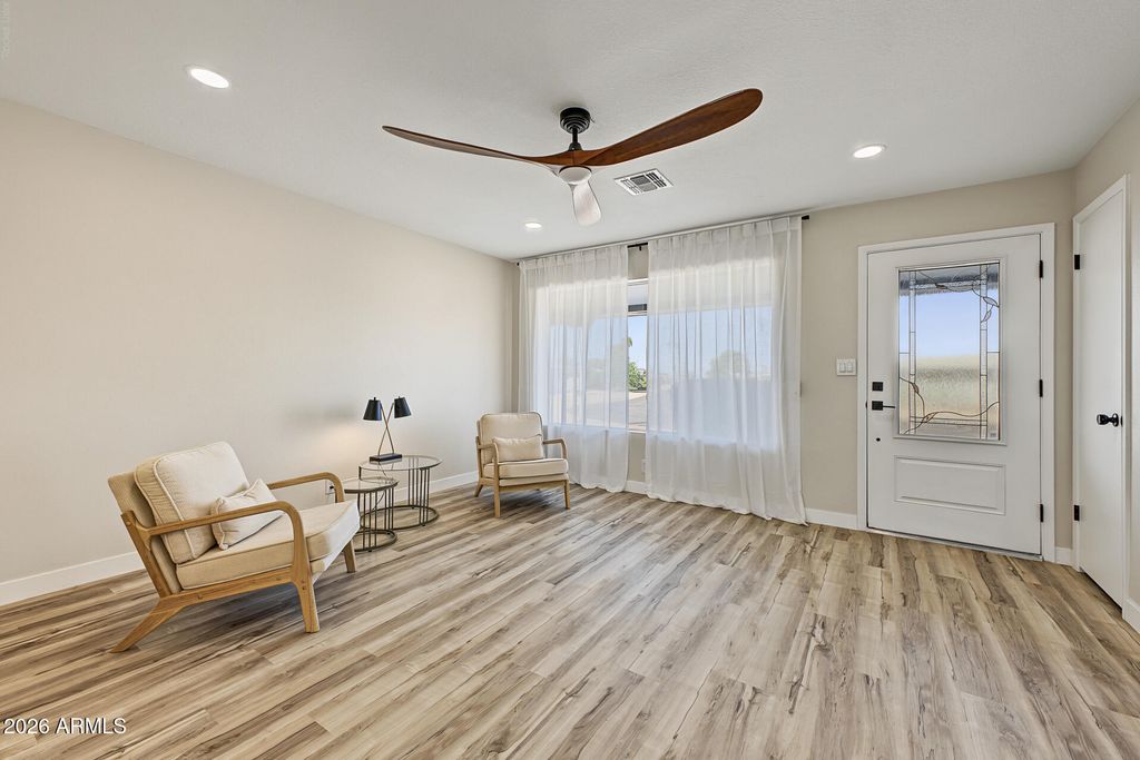 613 N 63RD Place, Mesa, AZ 85205 — photo 3