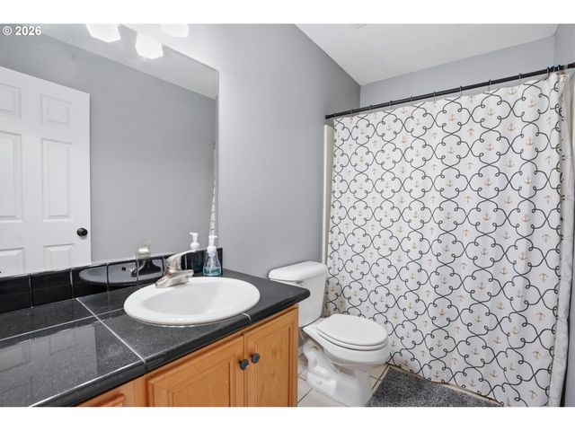 1302 CHERRY St, Vernonia, OR 97064