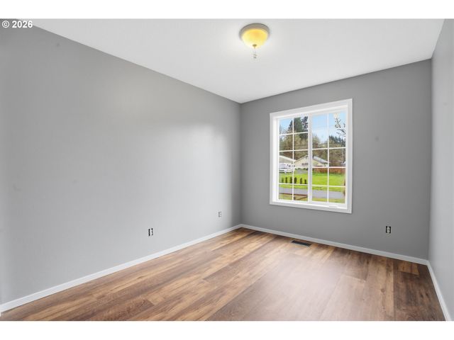 1302 CHERRY St, Vernonia, OR 97064