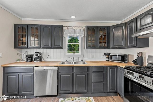 138 Farnsworth Boulevard, Soldotna, AK 99669