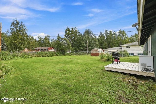 138 Farnsworth Boulevard, Soldotna, AK 99669