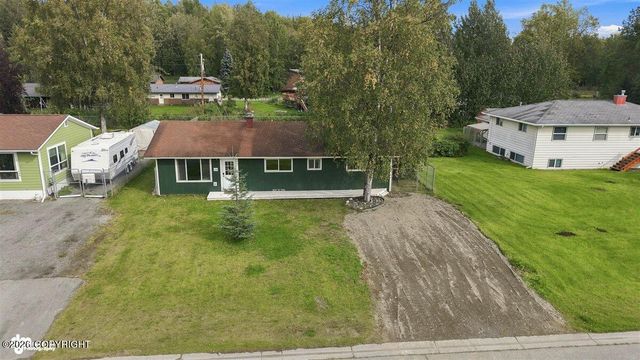 138 Farnsworth Boulevard, Soldotna, AK 99669