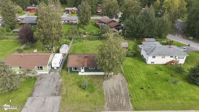 138 Farnsworth Boulevard, Soldotna, AK 99669