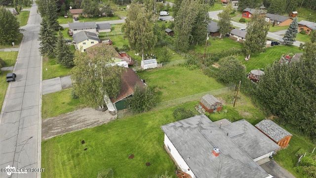 138 Farnsworth Boulevard, Soldotna, AK 99669