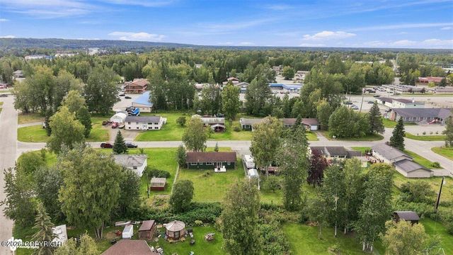 138 Farnsworth Boulevard, Soldotna, AK 99669