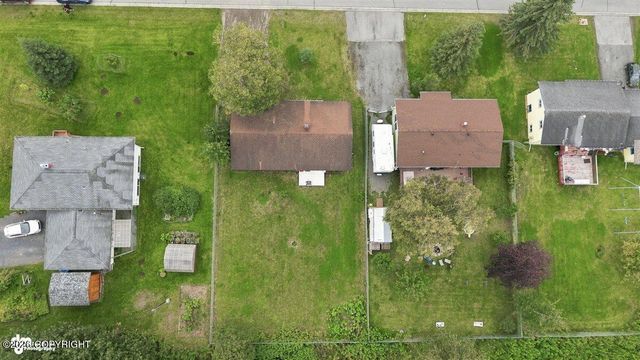 138 Farnsworth Boulevard, Soldotna, AK 99669