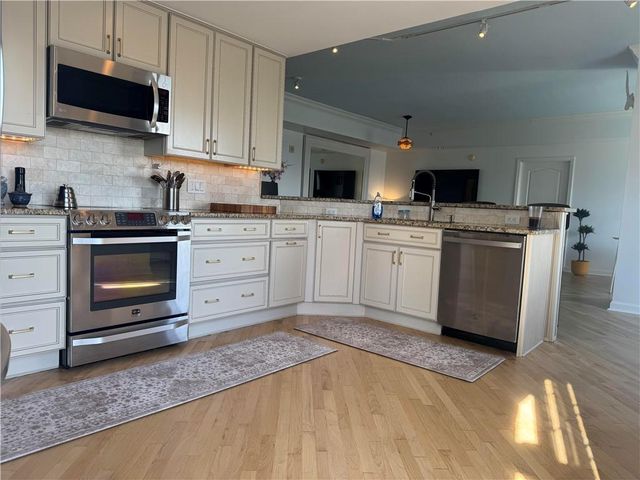 195 14th Street NE PH206, Atlanta, GA 30309