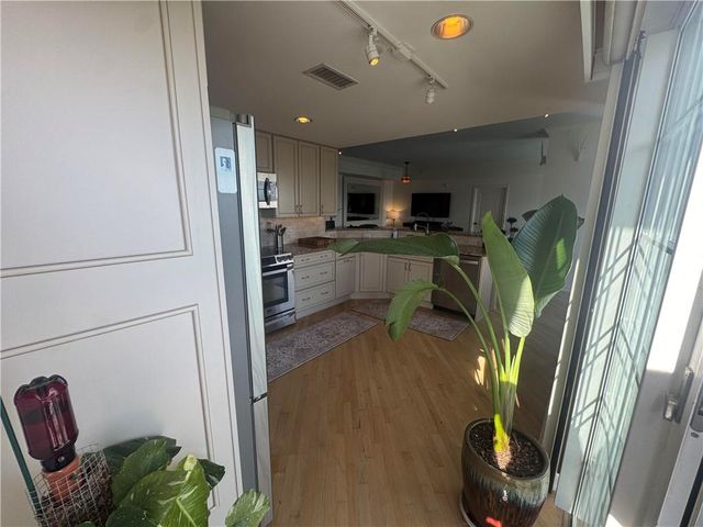 195 14th Street NE PH206, Atlanta, GA 30309