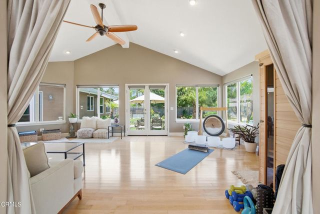 25 Feliz Drive, Oak View, CA 93022