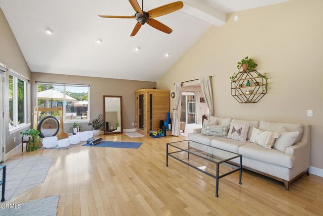 25 Feliz Drive, Oak View, CA 93022
