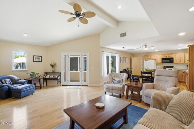 25 Feliz Drive, Oak View, CA 93022