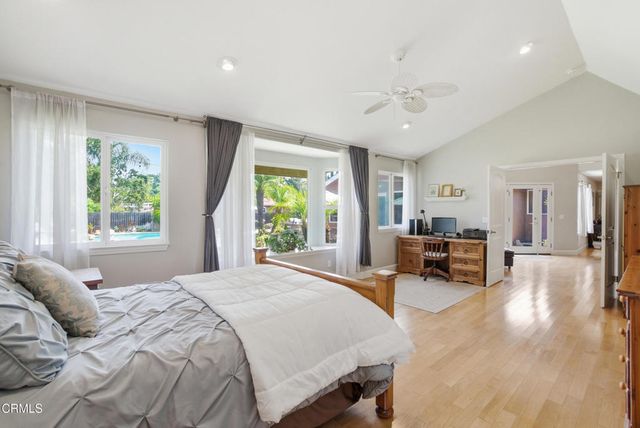 25 Feliz Drive, Oak View, CA 93022