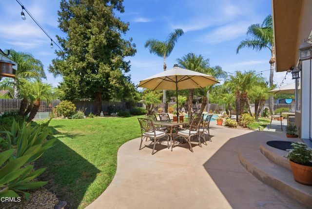 25 Feliz Drive, Oak View, CA 93022