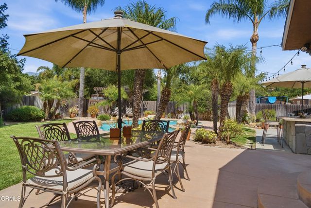 25 Feliz Drive, Oak View, CA 93022