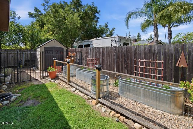 25 Feliz Drive, Oak View, CA 93022