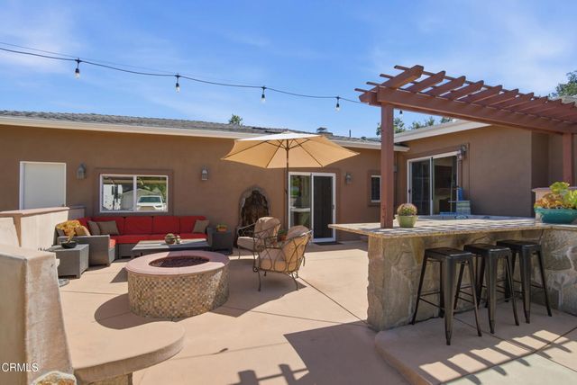 25 Feliz Drive, Oak View, CA 93022