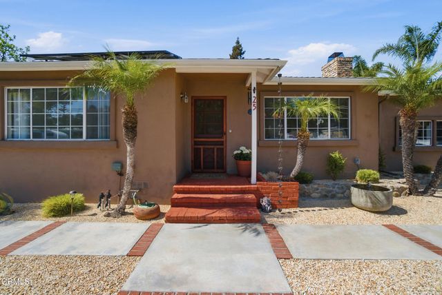 25 Feliz Drive, Oak View, CA 93022