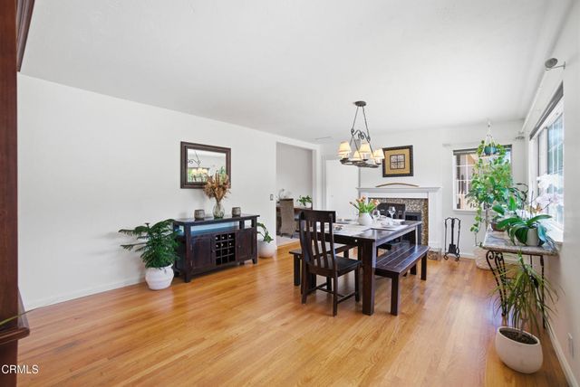 25 Feliz Drive, Oak View, CA 93022