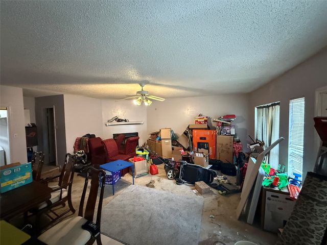 3029 Lisetta Street, Grand Prairie, TX 75052