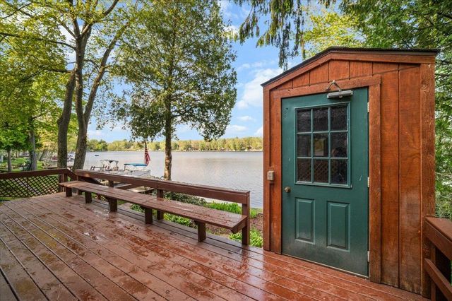 9158 W School Section Lake Drive, Mecosta, MI 49332