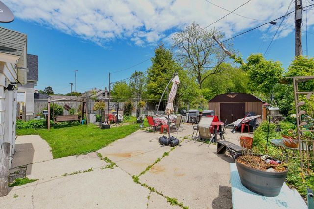 1715 Saint Clair STREET, Racine, WI 53402
