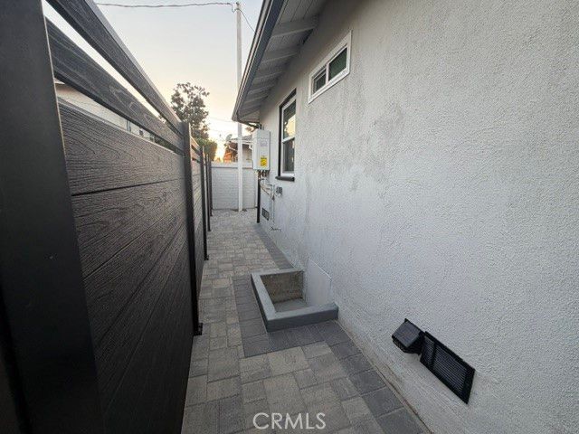 1454 E Wilson, Glendale, CA 91206