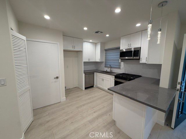 1454 E Wilson, Glendale, CA 91206