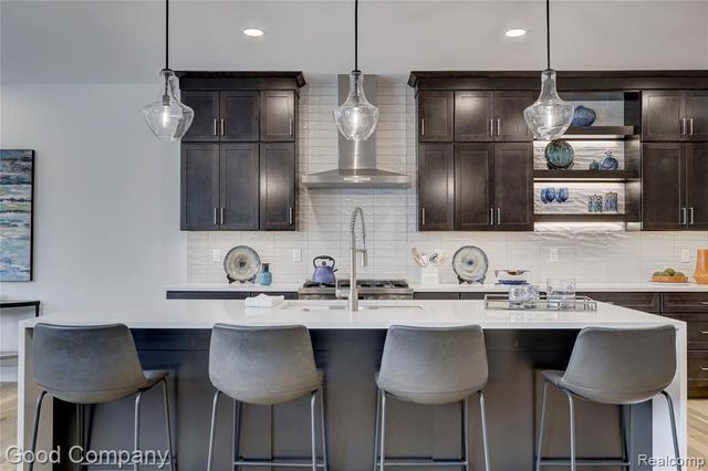 1317 Butternut Avenue, Royal Oak, MI 48073