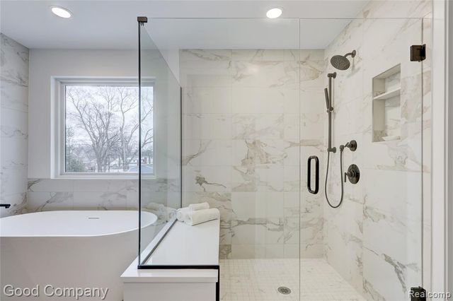 1317 Butternut Avenue, Royal Oak, MI 48073