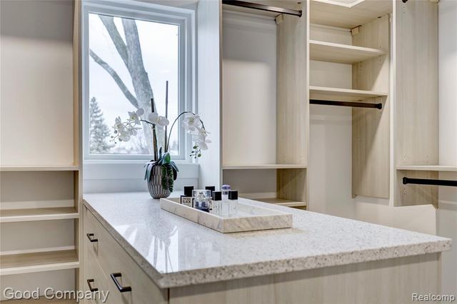 1317 Butternut Avenue, Royal Oak, MI 48073