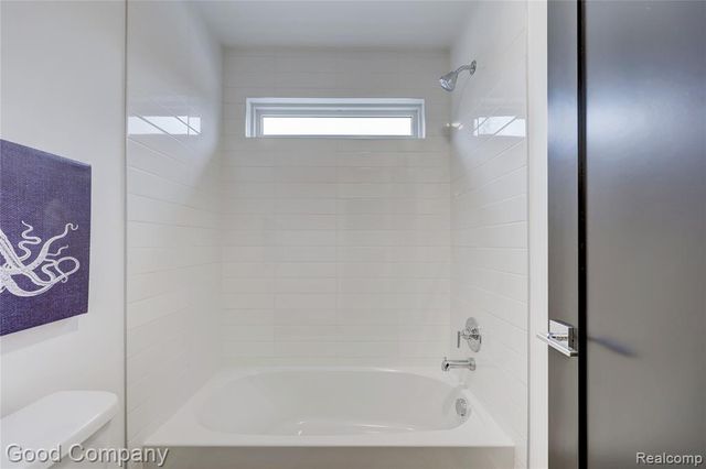 1317 Butternut Avenue, Royal Oak, MI 48073