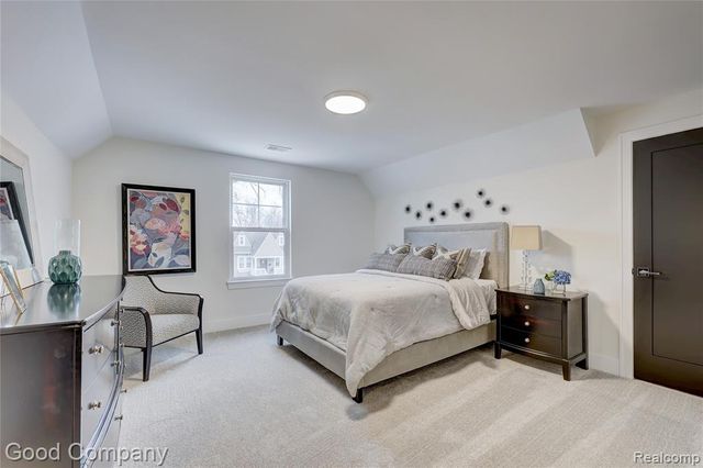 1317 Butternut Avenue, Royal Oak, MI 48073