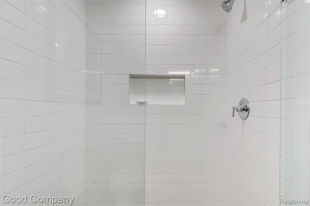 1317 Butternut Avenue, Royal Oak, MI 48073